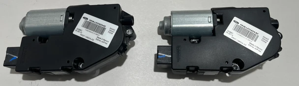 2024-2025 Ford Mustang GT S650 Convertible Top Lift Motors / Pair / PR3BL533A24AC /   FM202