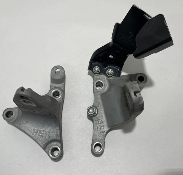 2016-2024 Mazda Mx5 Miata OEM Motor Mount Brackets / Pair /   ND051