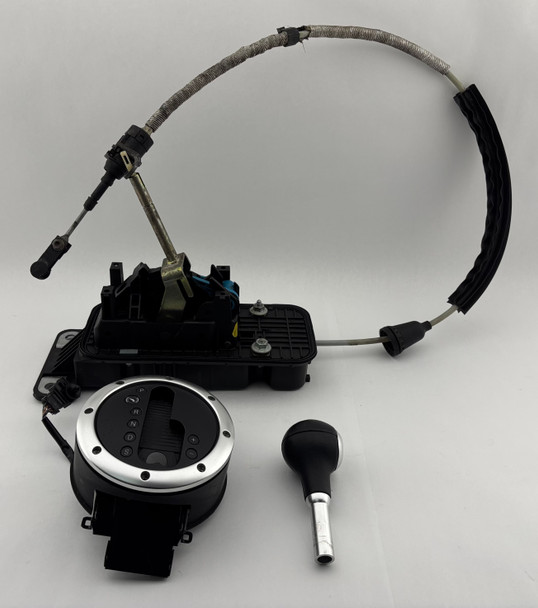 2000-2006 Audi TT Automatic Shifter Base Assembly w/ Knob Bezel / Cable / 8N0713041B /   T1036