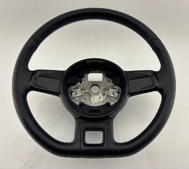 2012-2019 Volkswagen Beetle Leather Steering Wheel w/ Trim / Manual /   VB013