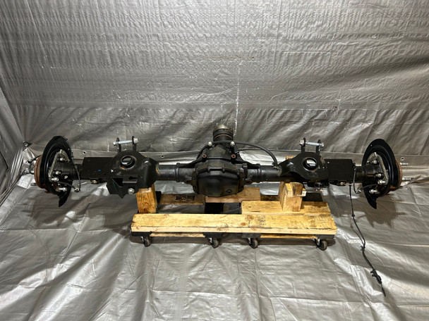 2020-2024 Jeep Gladiator JT Sport Dana 44 Wide Track Rear Axle Assembly w/ Trac-Lok LSD / 4.10 / 61K JT004