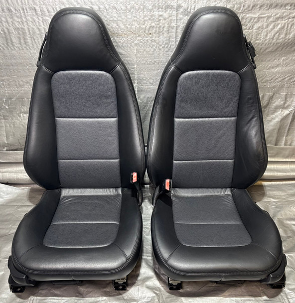2000-2002 BMW Z3 Roadster Front Seats w/ Power Rails / Black Oregon Leather /   Z3039