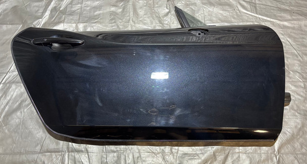 2017-2020 Fiat 124 Spider Passenger Side Door Assembly  / Forte Black Metallic  FD031