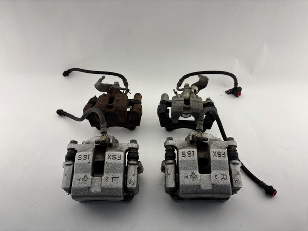 2001-2005 Mazda Miata Sport Brake Calipers / Set of 4 / Silver / 136K NB274
