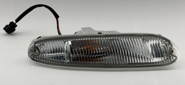 1990-1997 Mazda Miata Passenger Side Front Turn Signal Light /   NA115