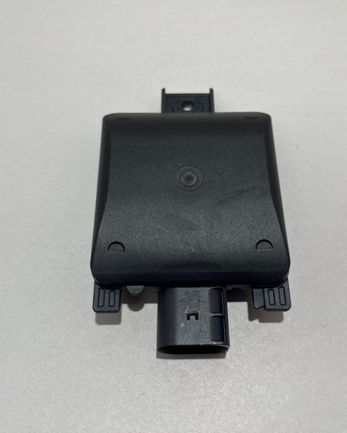 2022-2024 Volkswagen MK8 GTI Golf R Passenger Side Blind Spot Radar / Sensor  /   M8R01