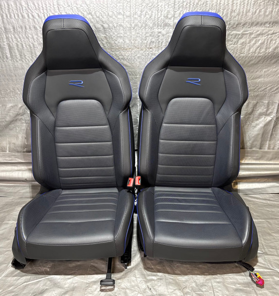 2022-2025 Volkswagen MK8 Golf R OEM Titan Black Leather Front Seats w/ Blue Inserts /   M8R01
