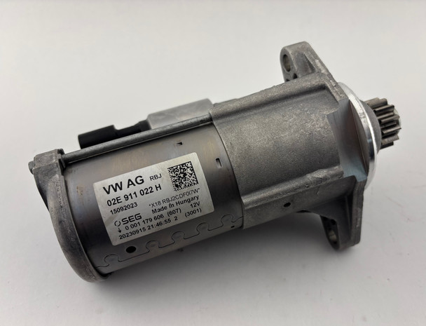2022-2024 Volkswagen MK8 Golf R OEM Starter Motor / Automatic / 02E911022H / 19K M8R01