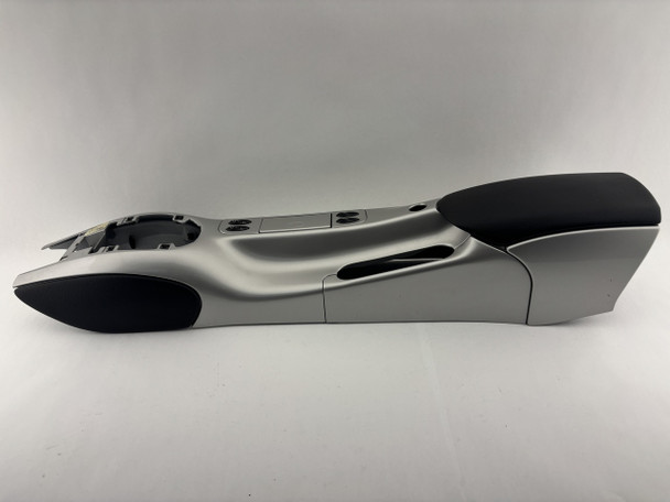 1997-2004 Porsche 986 Boxster / 99-04 996 911 Center Console w/ Lid / DAMAGE / Arctic Silver Metallic  BX069