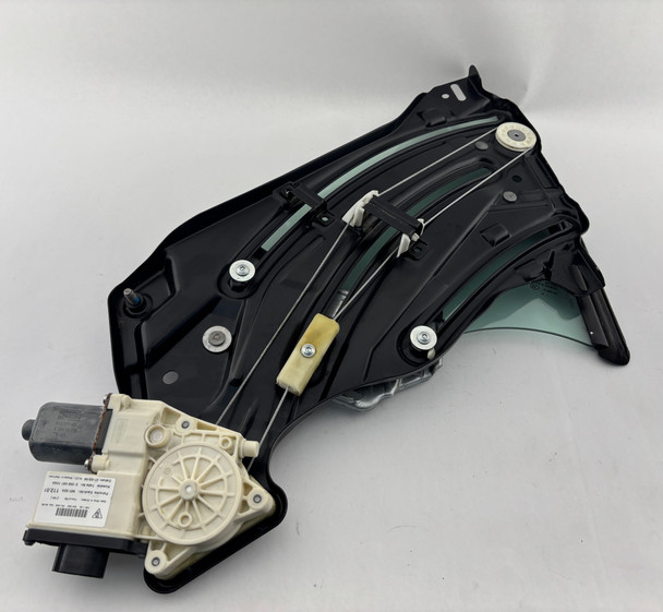 2006-2012 Porsche 997 911 Carrera Cabriolet Passenger Side Rear Quarter Window Regulator / Motor /   P7009