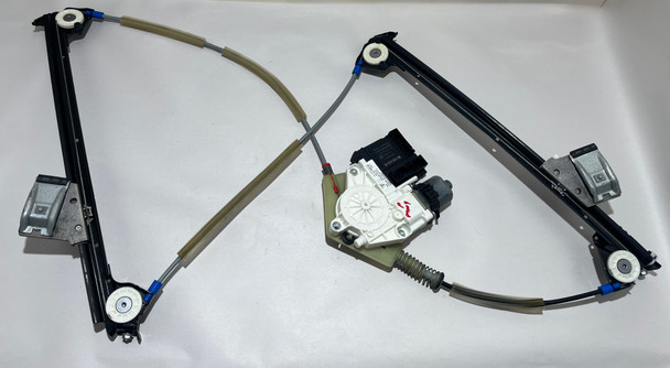 2006-2012 Porsche 997 911 Carrera Passenger Window Regulator w/ Motor /   P7009
