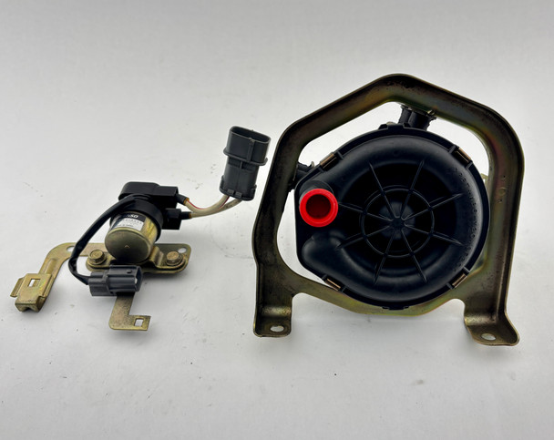 2000-2005 Honda S2000 Secondary Air Injection Pump w/ Relay / Smog / 144K HS009