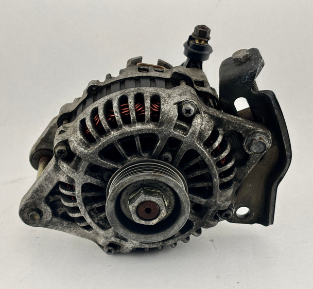 1994-1997 Mazda Miata OEM Alternator w/ Pulley / Automatic / 43K NA117