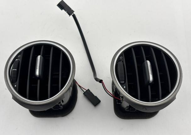2005-2008 Porsche 987 Boxster Automatic AC Vents / Pair /   BC039