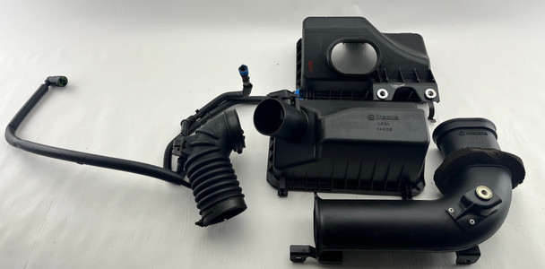 2006-2015 Mazda Mx5 Miata Air Box Intake Assembly / OEM  /   NC110