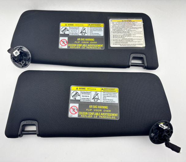 2016-2023 Toyota Tacoma Illuminated Sun Visors / Pair / Black / TC005