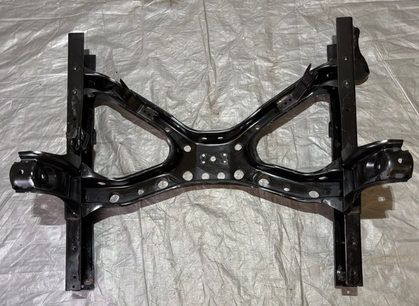 2016-2023 Toyota Tacoma Access Cab 6' Bed Rear Frame Rail Cut /   TC005