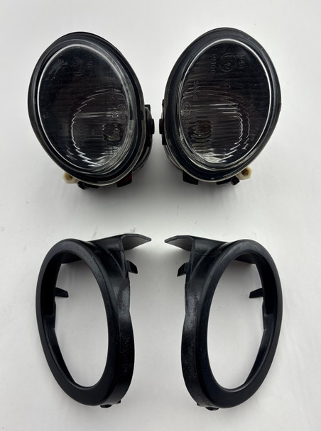 2001-2006 E46 BMW M3 Front Fog Lights / Pair / OEM /   M3019