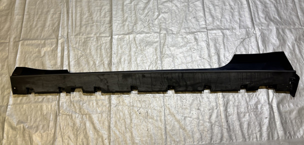 2015-2020 Ford Mustang GT S550 Driver Side Skirt Rocker Panel / Shadow Black  FM017