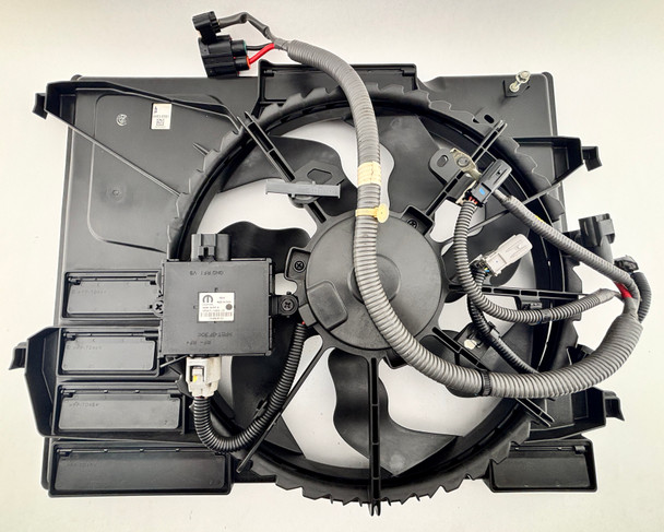 2017-2020 Fiat 124 Spider OEM Radiator Cooling Fan Shroud /   FD033