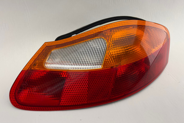 1997-2002 Porsche 986 Boxster Passenger Tail Light / Amber /   BX073