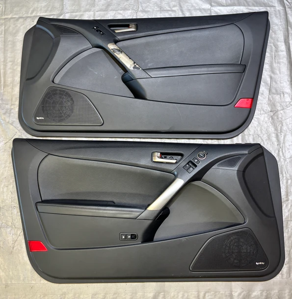 2013-2016 Hyundai Genesis Coupe Black Leather Interior Door Panels / Pair /   HG034