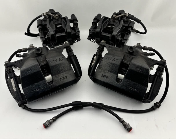 2015-2019 Volkswagen MK7 Golf R OEM Brake Calipers / Black / Set of 4  / 91K M7R12