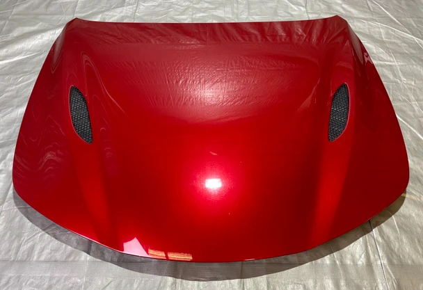 2017-2024 Alfa Romeo Giulia Quadrifoglio Carbon Fiber Hood Panel w/ Vents / Rosso Competizione   AG007