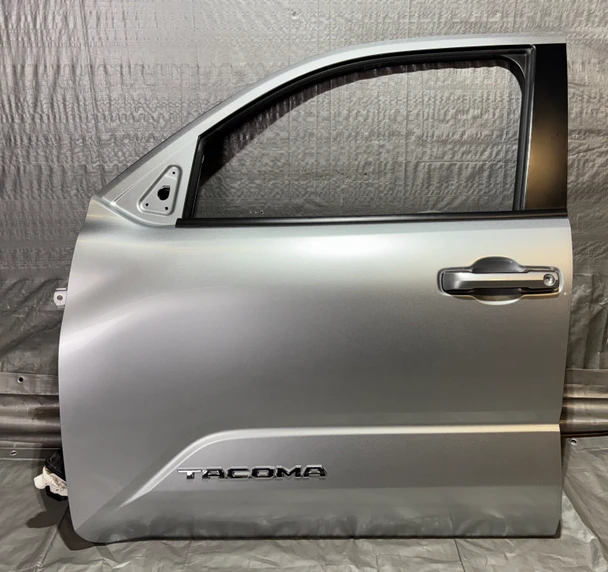 2024-2026 Toyota Tacoma DoubleCab Driver Front Door Assembly / Celestial Silver TC201