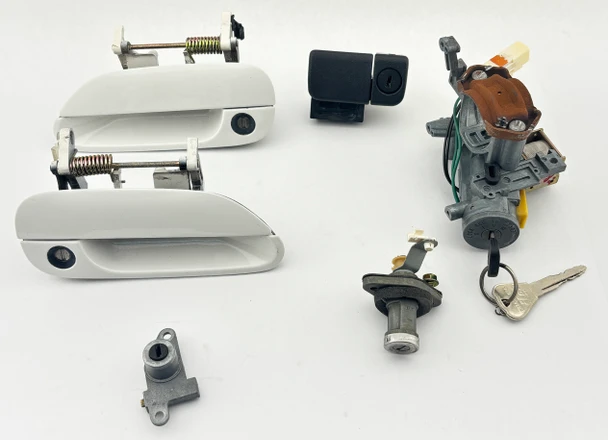 1999-2000 Mazda Miata Ignition Switch w/ Key / Lock Set / Door Handles / Automatic  /   NB282