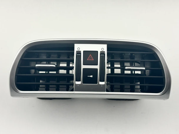2005-2008 Porsche 997.1 911 Center AC Air Vent w/ Trim / Silver /   P7010