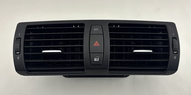 2008-2013 BMW 128i 135i OEM Center Dashboard AC Vent /   B1014