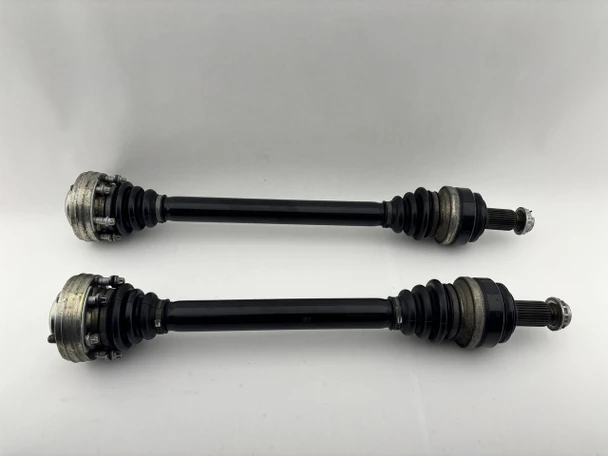 2008-2010 BMW 135i Rear Axles Half Shafts / Pair / Automatic / 56K B1014