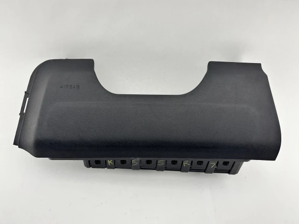 2018-2020 Ford Mustang GT S550 Driver Knee Airbag SRS  /   FM018