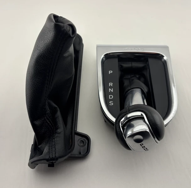 2015-2020 Ford Mustang GT Automatic Shift Knob w/ Boot / Trim /   FM018