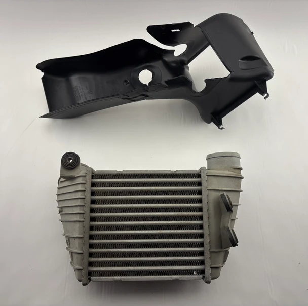 2001-2006 Audi TT 225hp Quattro Passenger Side Intercooler w/ Shroud /   T1037