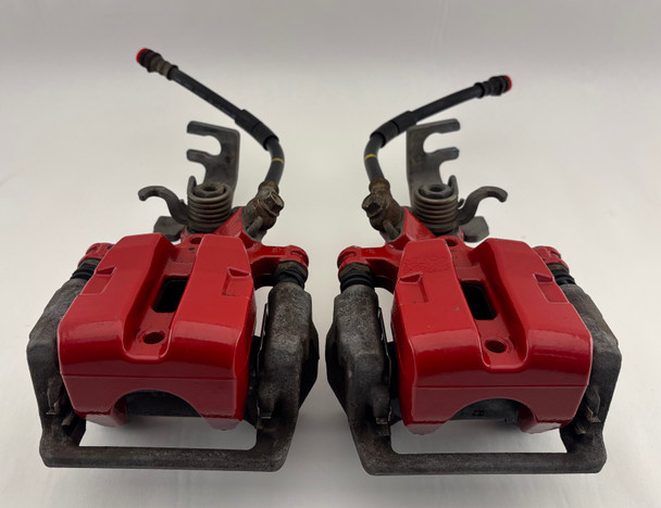 2017-2020 Fiat 124 Spider Abarth Rear Brake Calipers / Red Finish / 102K FD034