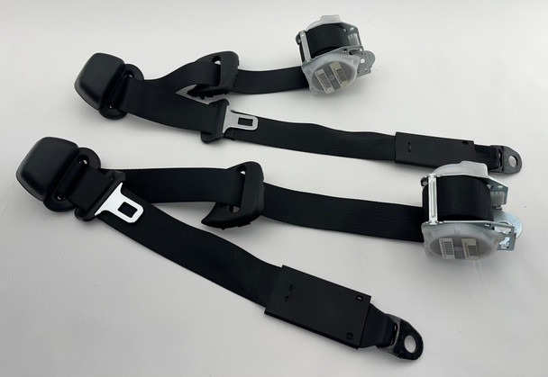 2013-2018 Jeep Wrangler JK Unlimited 4DR Rear Seat Belts / OEM  /   JK019