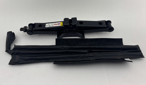 2007-2018 Jeep Wrangler JK OEM Tool Kit w/ Jack /   JK019