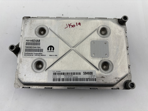 2015 Jeep Wrangler JK Engine Control Module ECU / P05150924ab /   JK019