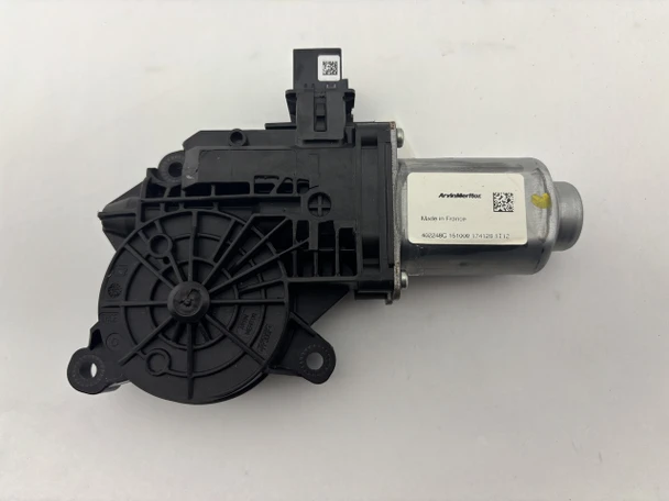2010-2016 Hyundai Genesis Coupe Passenger Side Window Motor / OEM /   HG035