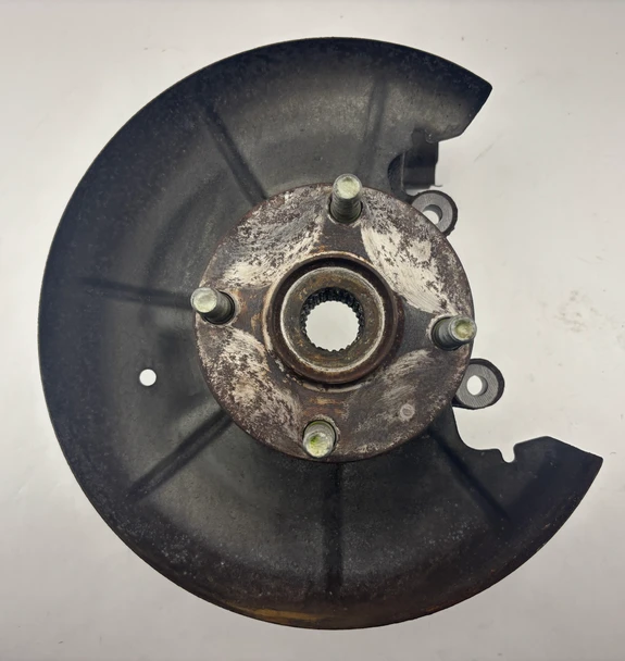 1999-2002 Mazda Miata Passenger Rear Spindle Hub *DAMAGE* / 75K NB284
