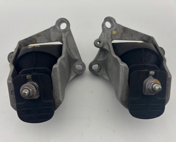 2016-2024 Mazda Mx5 Miata OEM Motor Mount Bushings / Pair / 28K / ND053