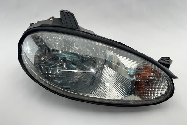 1999-2000 Mazda Miata Passenger Side Headlight  /   NB285