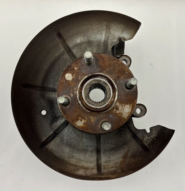 1999-2002 Mazda Miata Passenger Rear Spindle Hub / 115k /  NB285