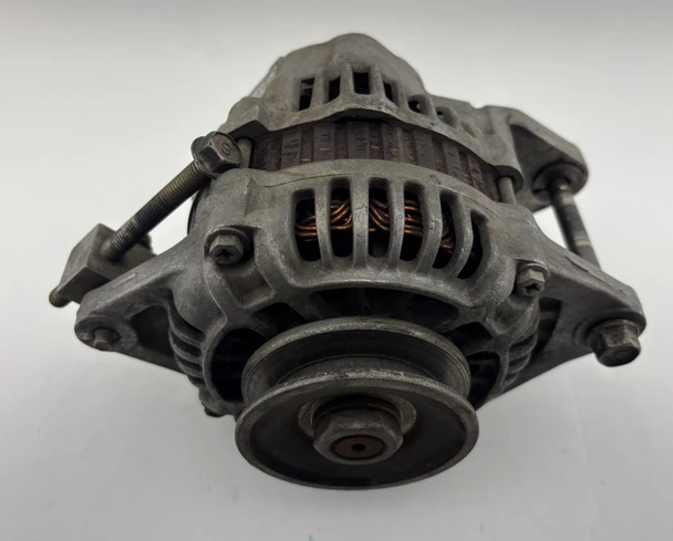 1990-1993 Mazda Miata 1.6l OEM Alternator w/ Pulley / Automatic / 189K NA124