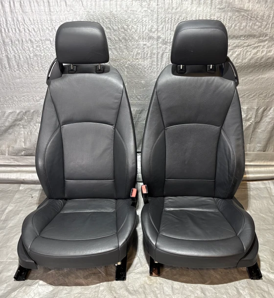 2003-2008 E85 E86 BMW Z4 Black Oregon Leather Power Seats / Rails / Pair / OEM /   Z4066
