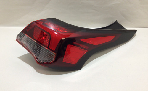 2019-2022 Hyundai Veloster N Passenger Side LED Tail Light / Outer ...