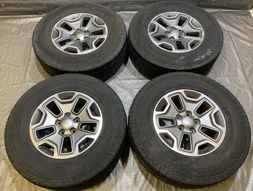 2013-2017 Jeep Wrangler JK Rubicon 17