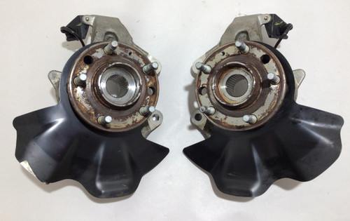 2006-2010 Saturn Sky / Pontiac Solstice Rear Spindles / Hubs